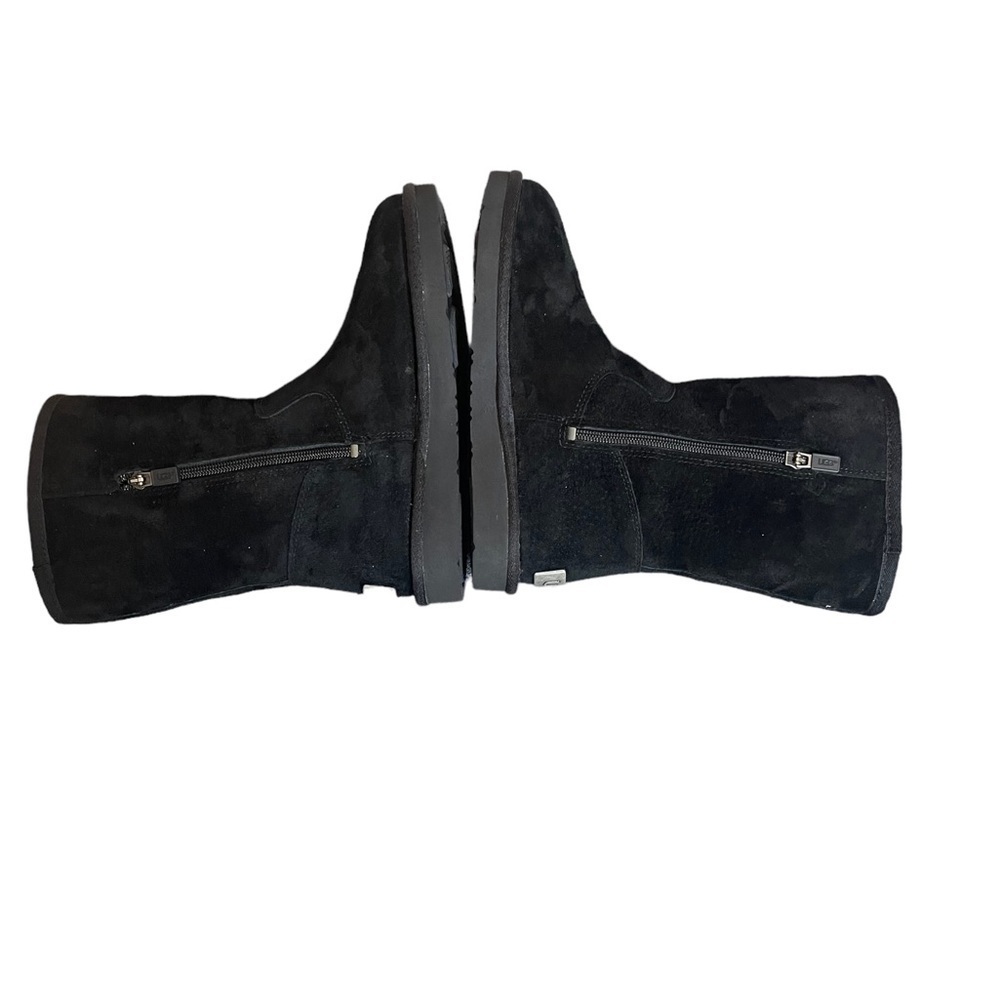 UGG Australia Celvin Black water-resistant
Suede Shearling boots 1016591 size 5 - Picture 11 of 15